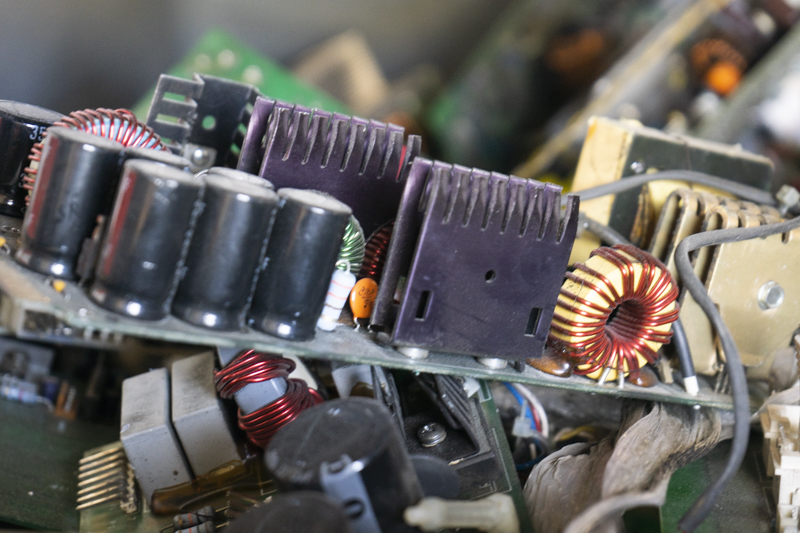 Componentes electrónicos gestionados por Noribérica de Reciclajes